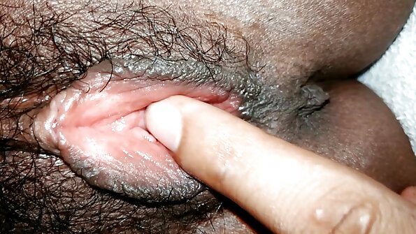 زوجة يأخذ السيطرة على الزوج, سكساجنبي مترجم سخيف تمتص