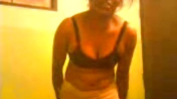 ناضجة بوجو كومينغ بجد خلال سكس عائلي اجنبي عرقي بيان الثور